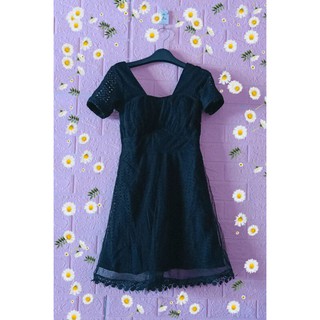 đầm dự tiệc dáng xoè