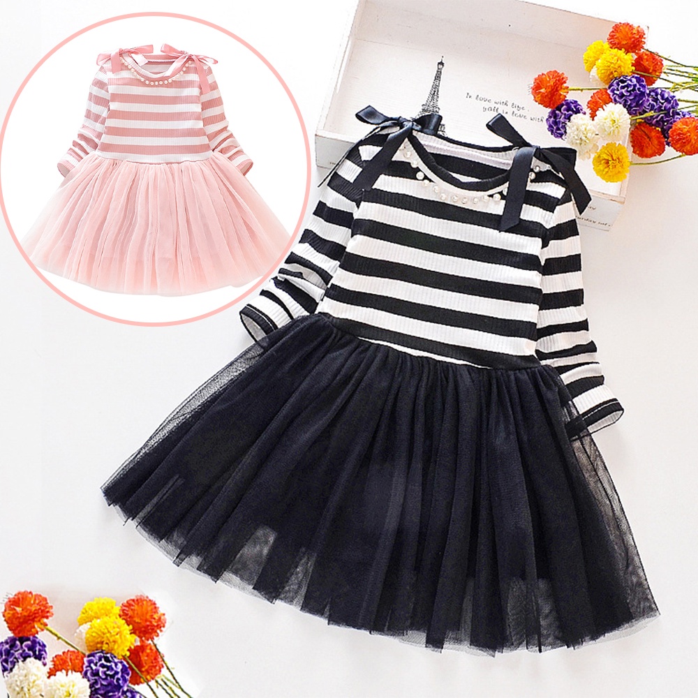 váy đầm lưới tay dài công chúa cho bé gái Đầm Lưới Tay Dài Đính Hạt Trang Trí Đường Viền Cổ Trang Trí Mới Dành