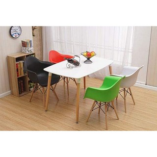 Ghế eames có tay J1