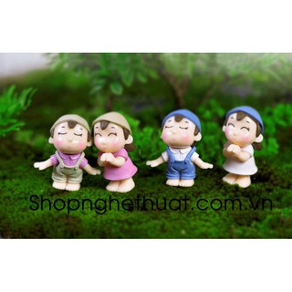 Tượng Vợ Chồng làm vườn