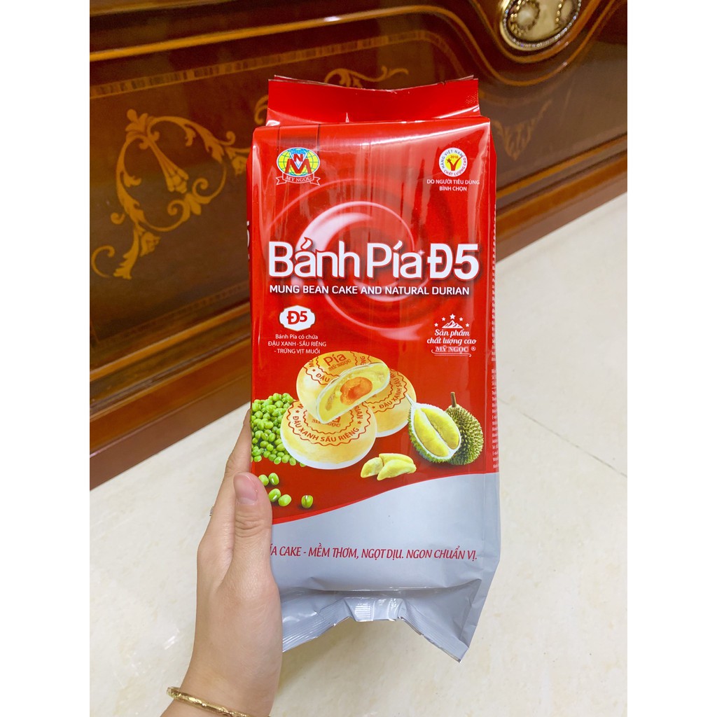 360g Bánh pía Đ4 SẦU RIÊNG TƯƠI đặc biệt, 1 BÁNH có 1/2 TRỨNG MUỐI, thơm SẦU RIÊNG chín tự nhiên – MÁT đậu xanh