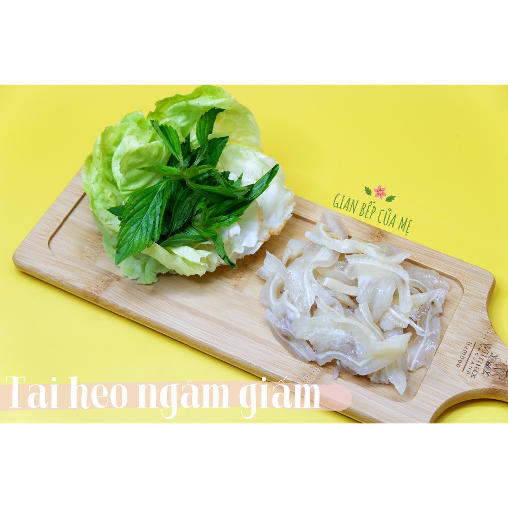 Tai heo ngâm giấm