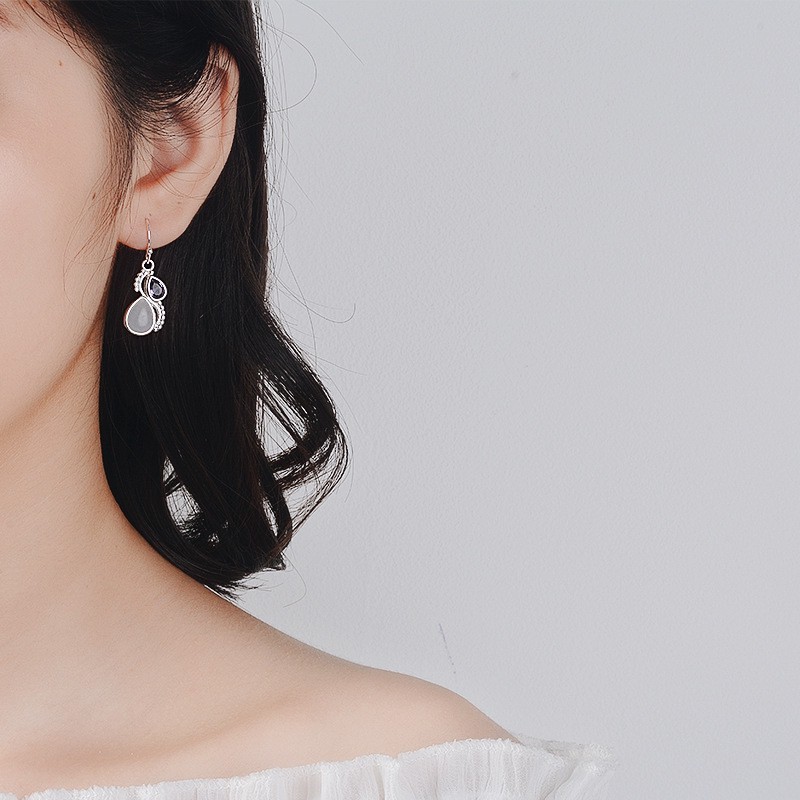 Khuyên Tai Nữ Trang Dáng Dài Tạo Hình Giọt Nước