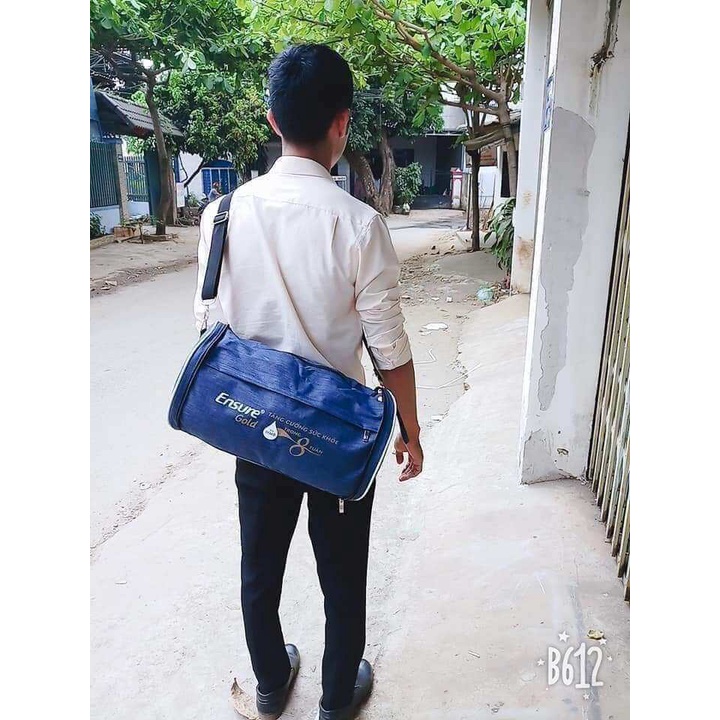 Túi du lịch, túi trống có quai đeo chéo gấp gọn