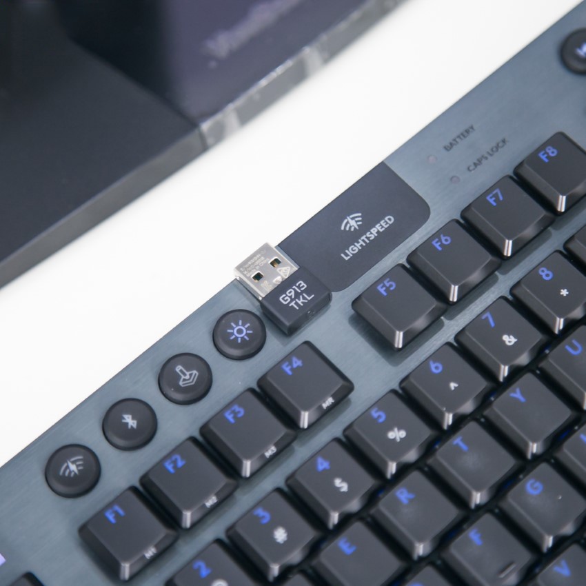 Bàn phím cơ Logitech G913 TKL -  HÀNG CHÍNH HÃNG