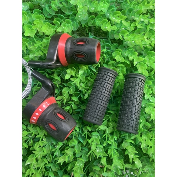 Tay sang số tay đề 12 18 21 tốc dành cho xe đạp thể thao