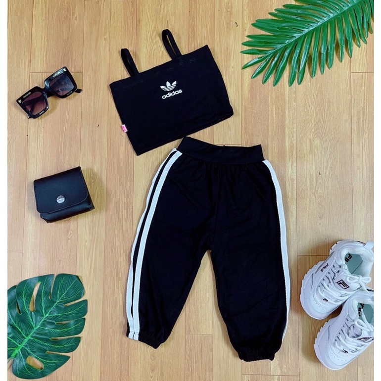 Bộ adidas cho bé gái