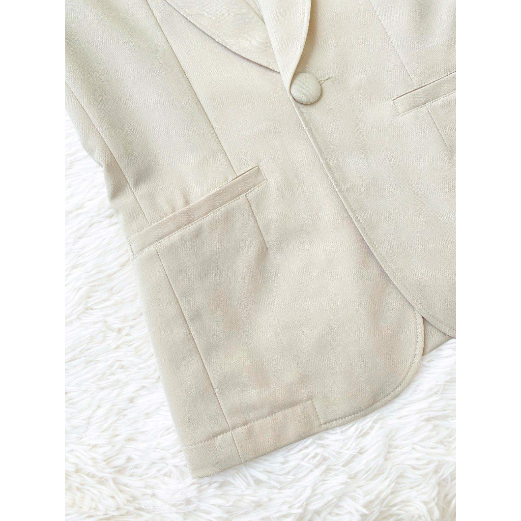 Blazer dài kem_REAL