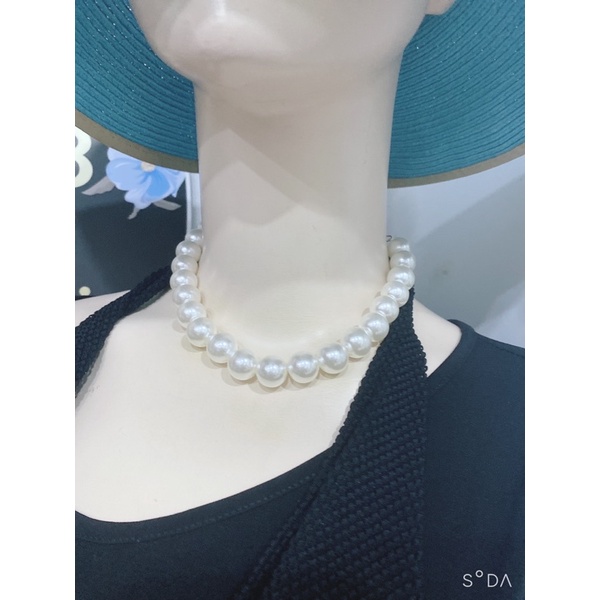 vòng cổ đính ngọc trai nhân tạo