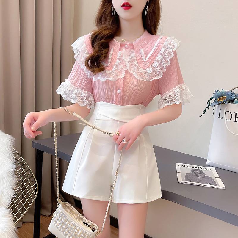 Bộ Áo Cổ Búp Bê Phối Ren + Quần Short Lưng Cao Ống Rộng Thời Trang Mùa Hè