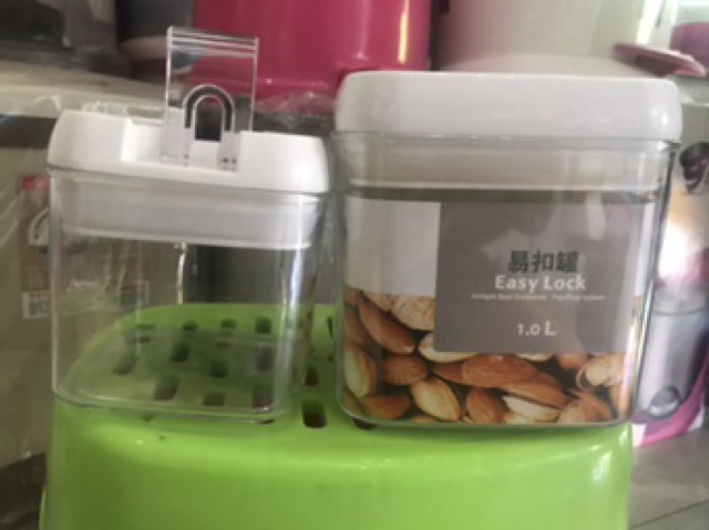 Hộp nhựa trong có gioăng cao su