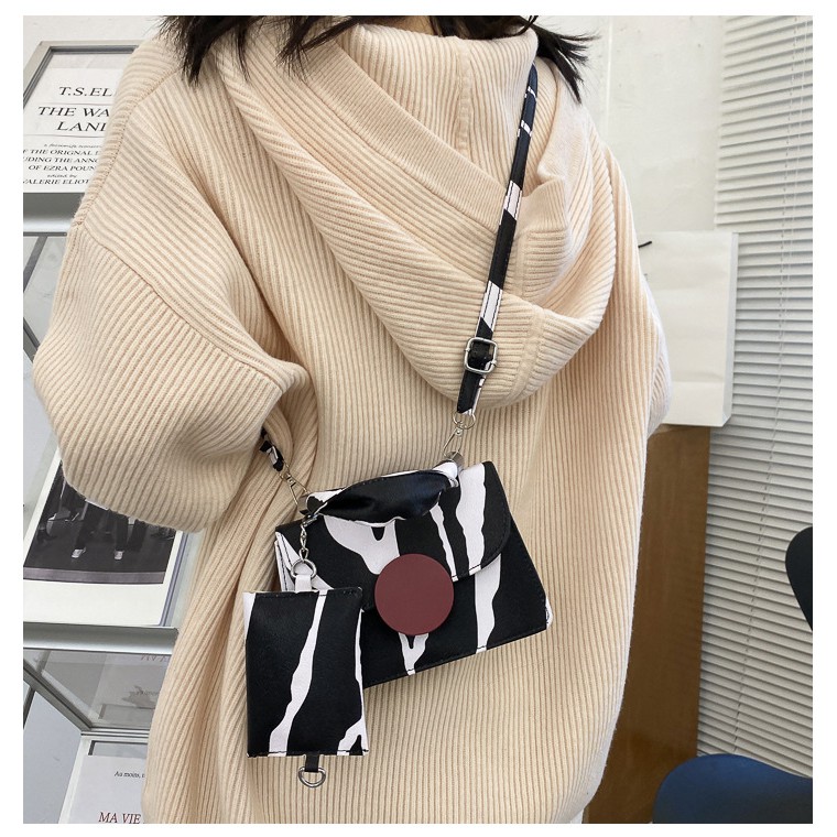 Túi xách nữ họa tiết động vật kèm ví hot trend 2021 túi đeo chéo TX32 | BigBuy360 - bigbuy360.vn