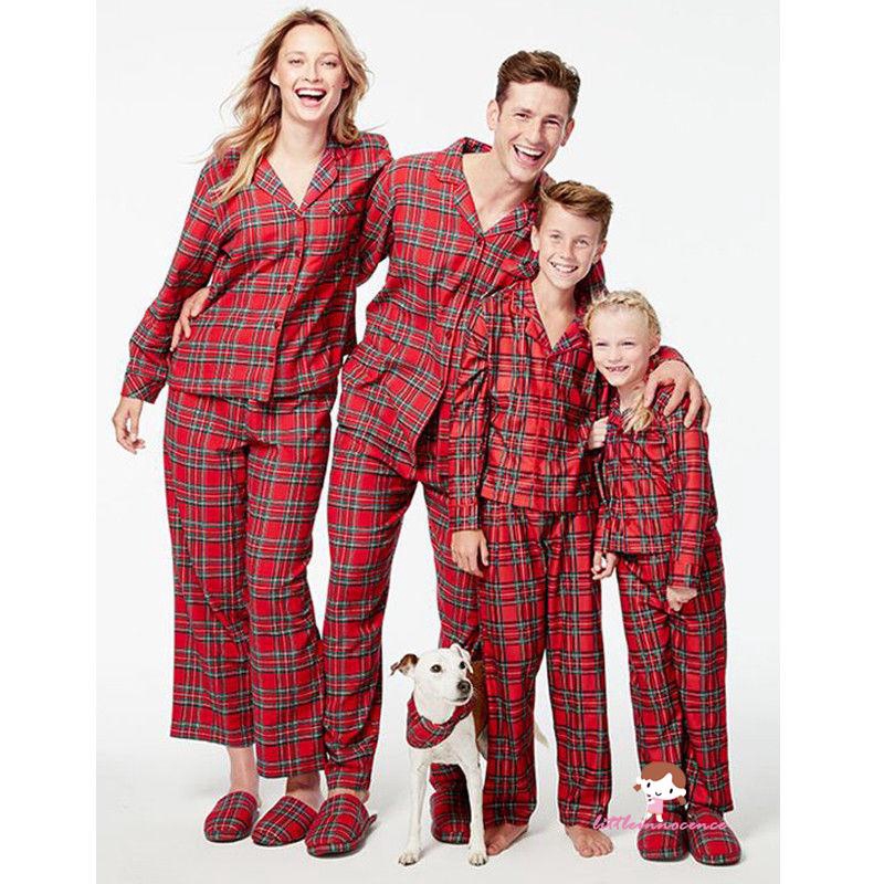 Bộ đồ ngủ pijama gia đình chủ đề Giáng Sinh độc đáo