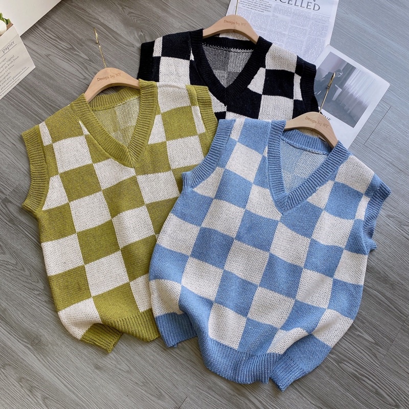 Áo gile len fom dấu quần.