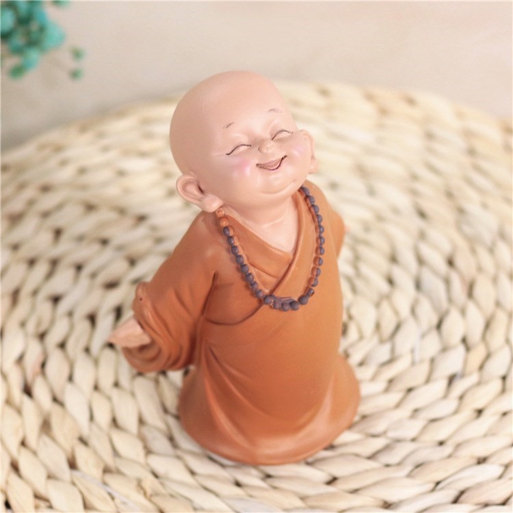 Tượng Chú Tiểu Vàng Yêu Đời C16