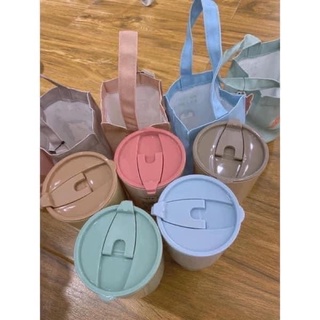 Set ly MOSHI