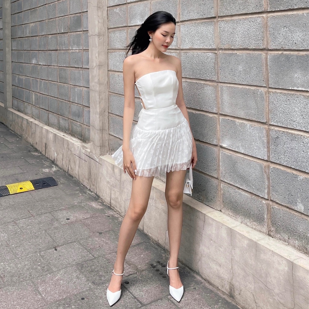 Đầm ren đi dự tiệc cưới thiết kế cúp ngực, dáng xòe, đan dây lưng sang chảnh