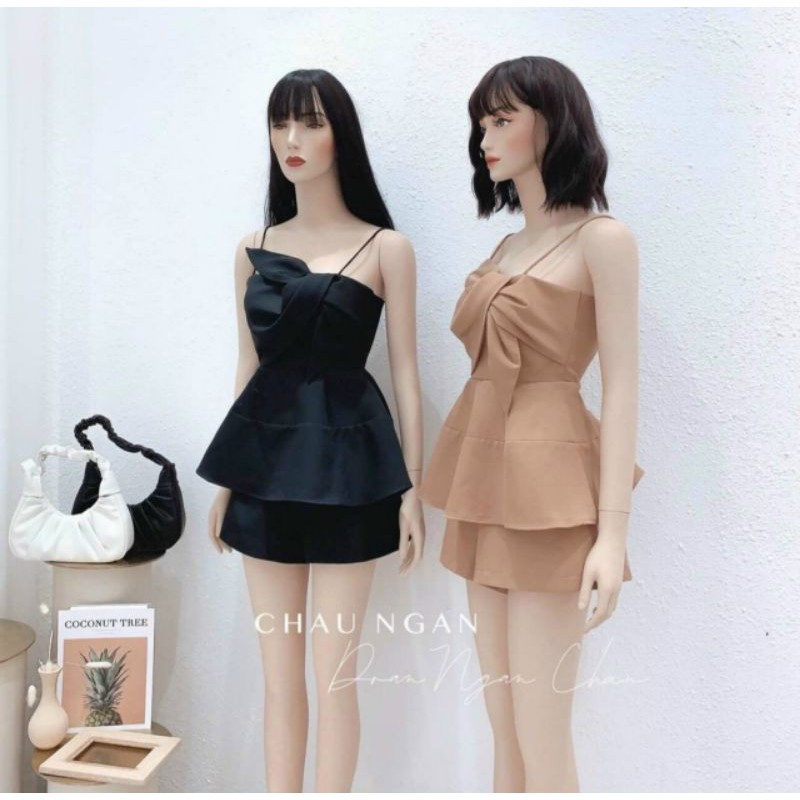 Set áo peplum hai dây xoắn nơ và quần đùi dễ thương