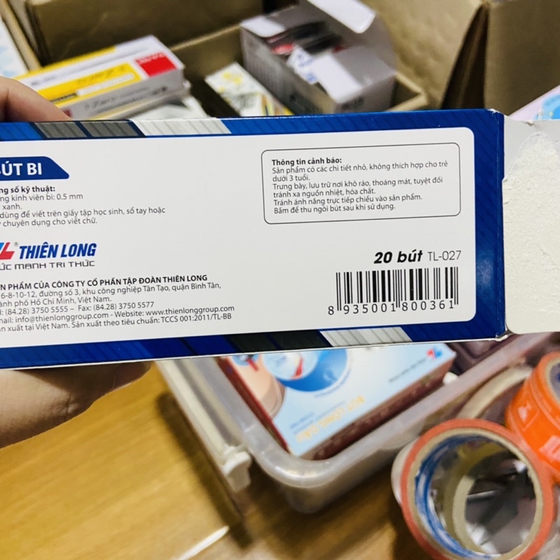 Bút bi thiên long ngòi nhỏ TL 027  hộp 5c và 20c