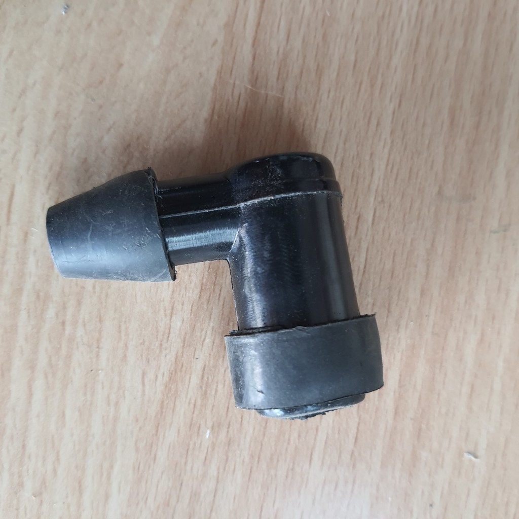 Tẩu chụp bugi NGK sịn