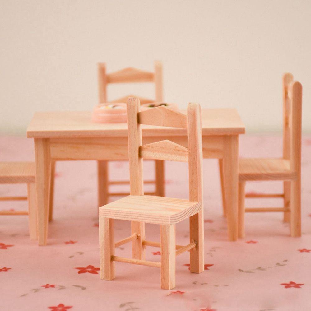 Bàn Gỗ Mini Trang Trí Nhà Búp Bê