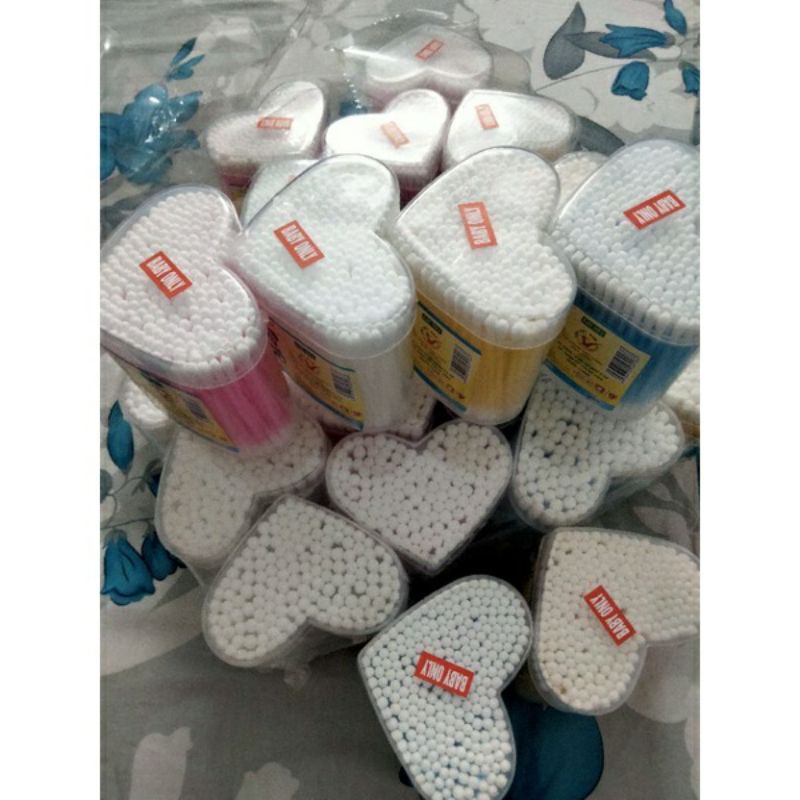 1 hộp tăm bông the bear đầu lớn, đầu nhỏ.