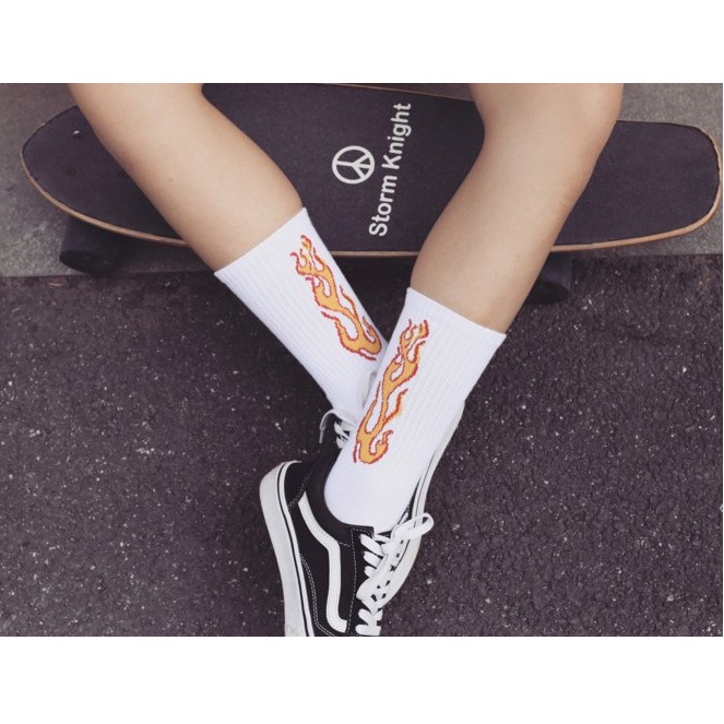 TẤT LỬA ULZZANG