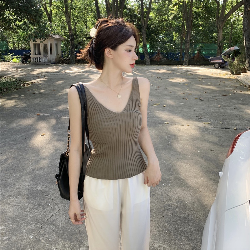 QKOOLE  Áo Dệt Kim Tay Dài Cổ Tròn Màu Sắc Đơn Giản Phong Cách Hàn Quốc Cho Nữ（only coat）