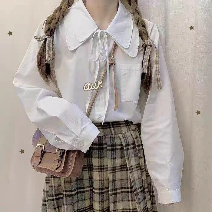 Áo sơ mi dáng rộng theo phong cách Nhật Bản dễ thương