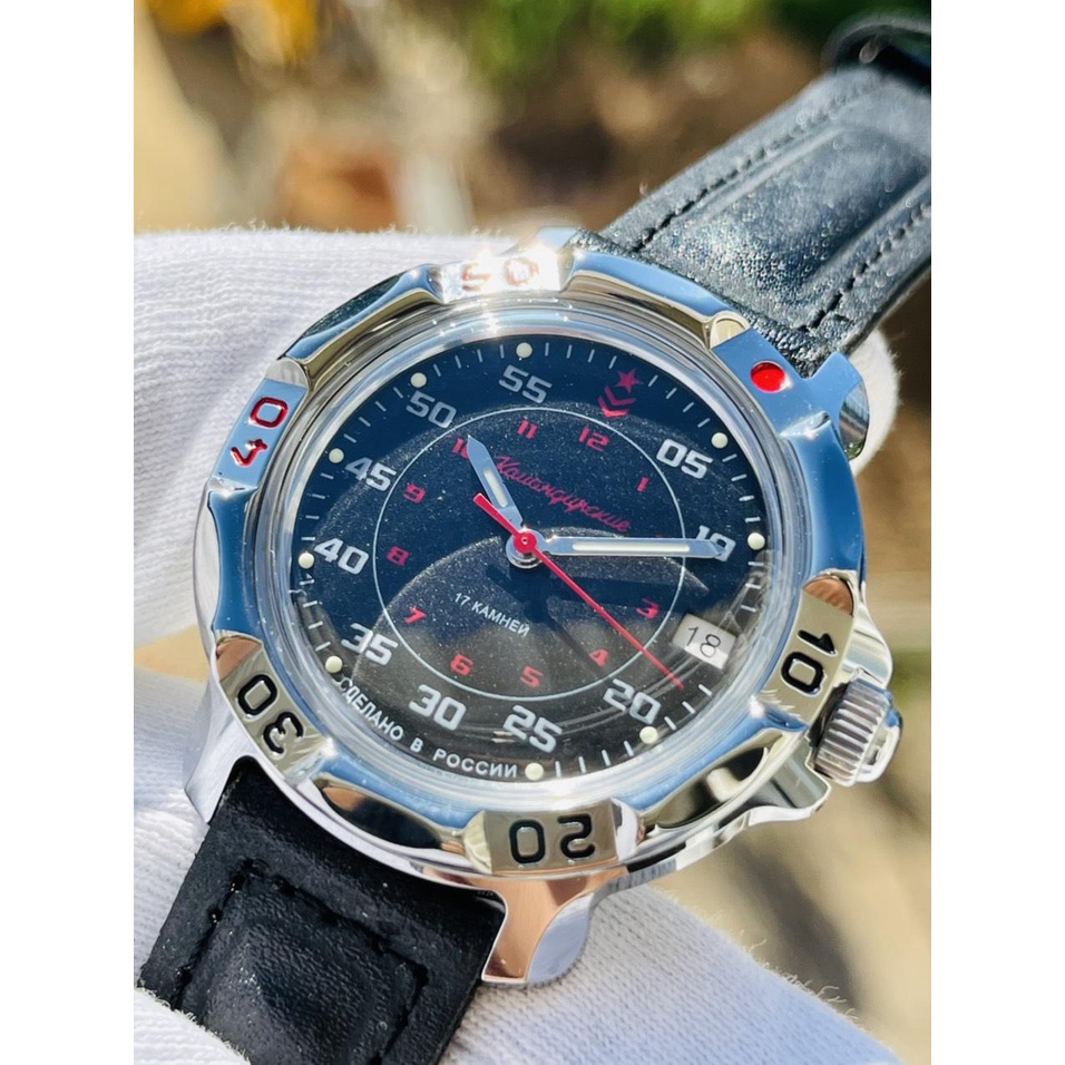 Đồng hồ Nga Vostok Komandirskie 811172. Đồng hồ nam Vostok máy cơ lên giây, size mặt 39, size dây 18, chống nước 3 atm