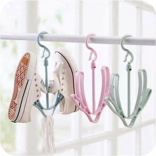 MÓC PHƠI GIÀY TIỆN DỤNG