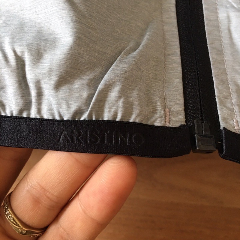 Áo Khoác Cổ Bẻ Aristino AJK007w8 Màu Xám Nhạt 110- AJK007w8 Regular còn L/XL | BigBuy360 - bigbuy360.vn