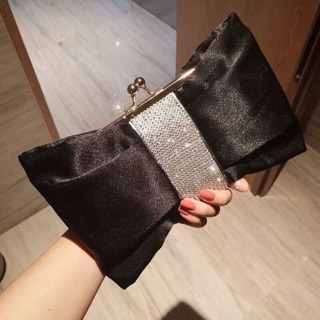 Order clutch ví đính đá