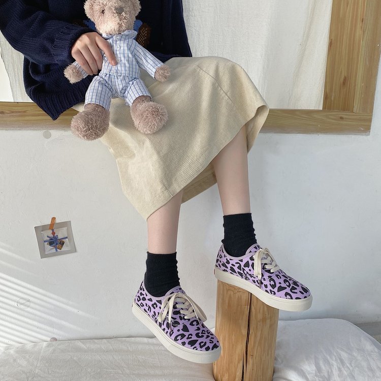 [ Mã 66CBSALE giảm 30K đơn 200K] Giày thể thao đế bằng in họa tiết da báo thời trang năng động | BigBuy360 - bigbuy360.vn