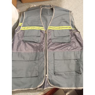 Áo gile kỹ sư bảo hộ lao động màu xám dây phản quan xanh lá