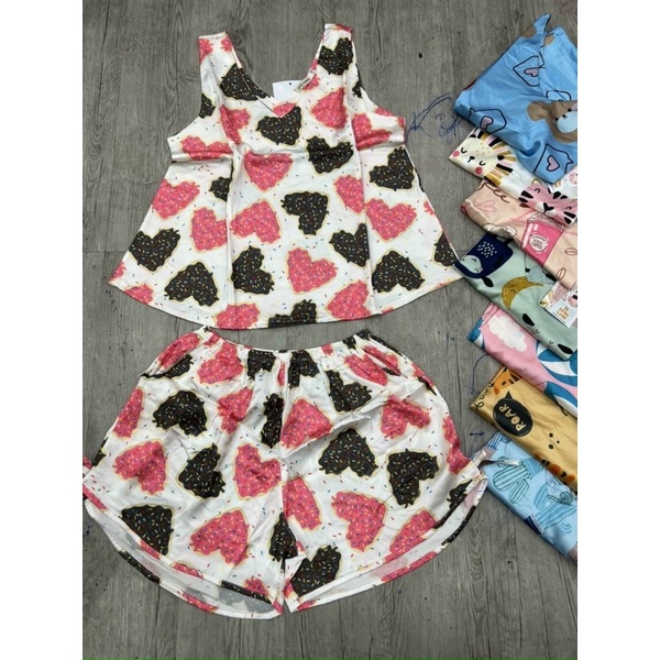 Đồ bộ đùi vải Latin