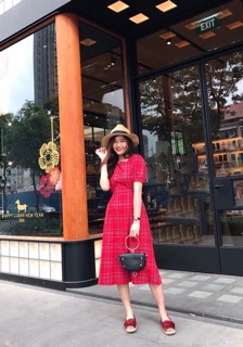ĐẦM TIỂU THƯ