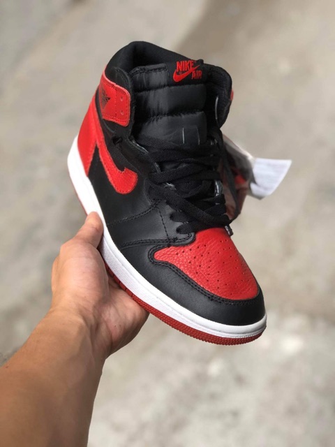 Giày JD 1 - bred chuẩn 1:1  ảnh tự chụp