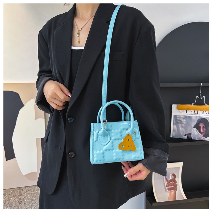 Túi Xách Đeo Vai Kiểu Dáng Đơn Giản Thời Trang 2022