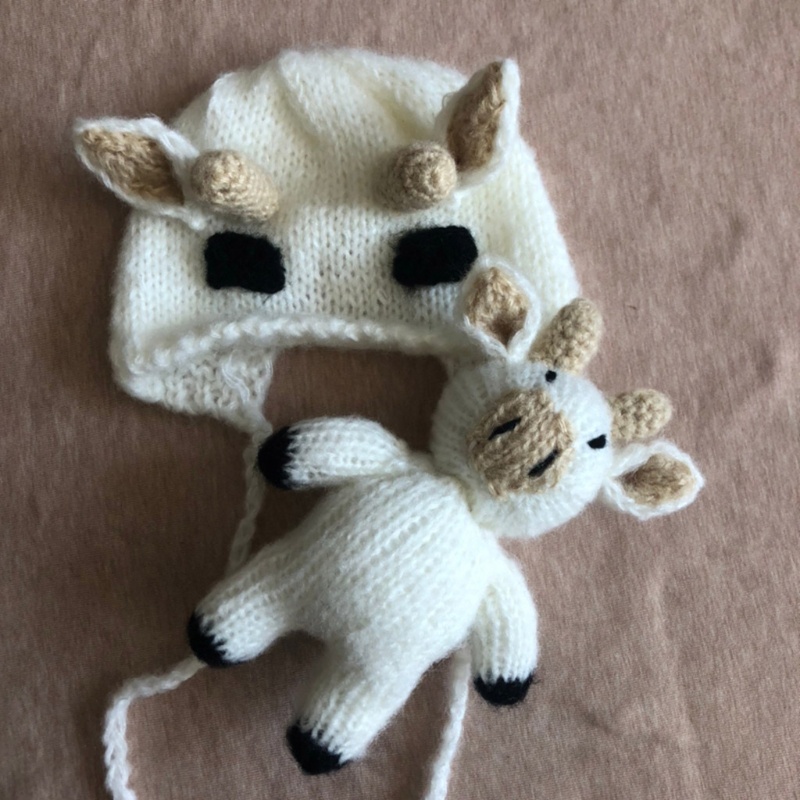 Mũ Beanie Dệt Kim Màu Trắng Đen Kèm Chụp Tai Thời Trang Cho Bé Sơ Sinh