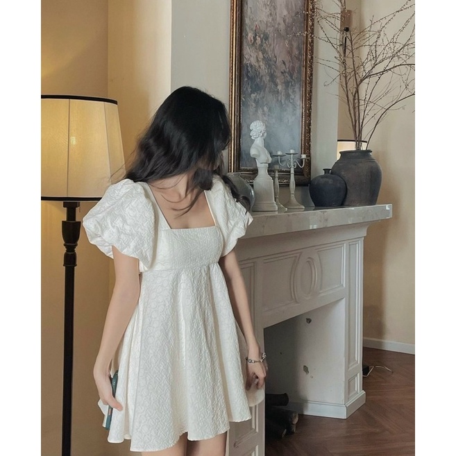 Đầm baby doll nơ lưng cổ vuông
