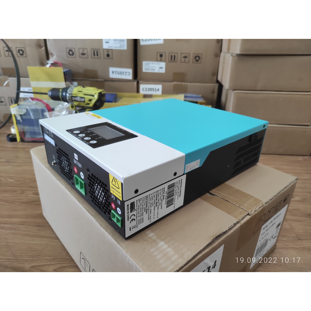 BIẾN TẦN NĂNG LƯỢNG MẶT TRỜI ĐỘC LẬP 2400W -24V