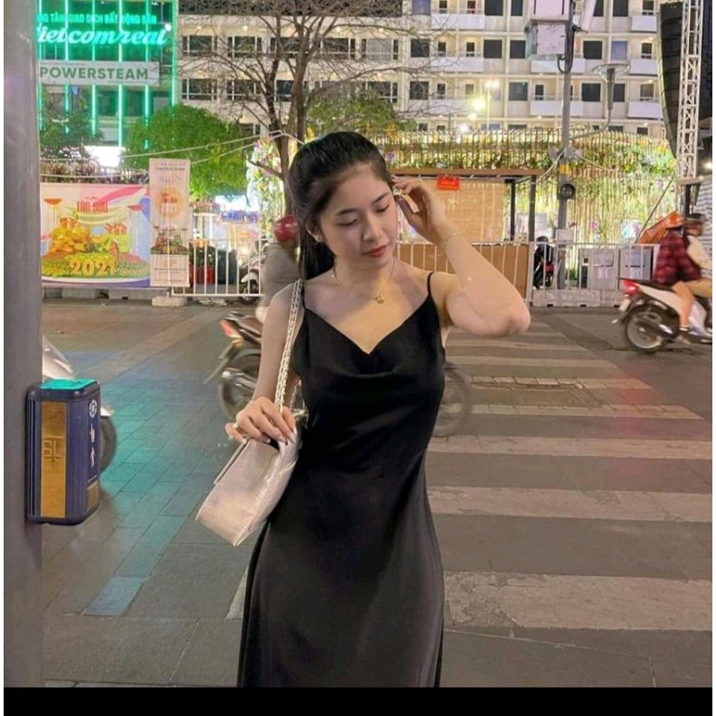 Đầm dây đen lụa