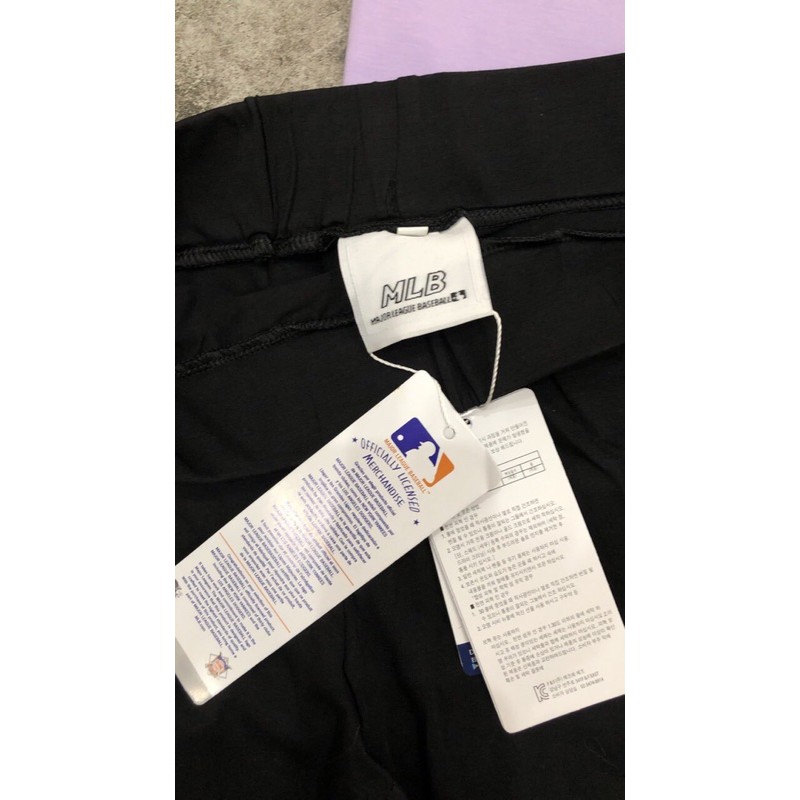 Quần Ngố Thun Mát Màu Đen/Tím Logo Thêu