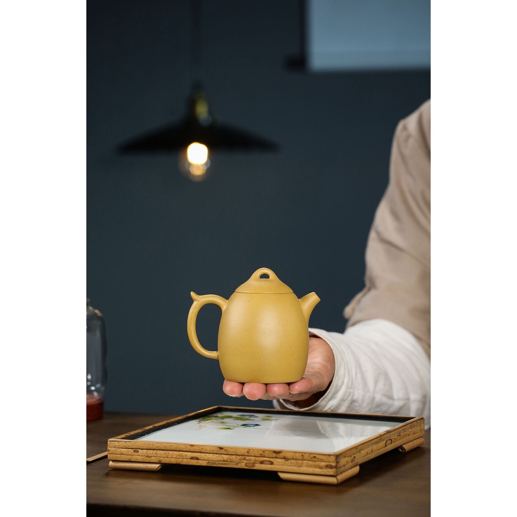 Ấm Tử Sa Nghi Hưng Tần Quyền 220 ml (Đoạn Nê)