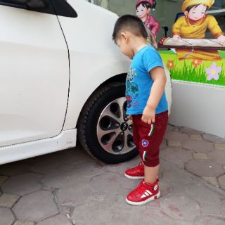 Quần kaki rách cho bé trai