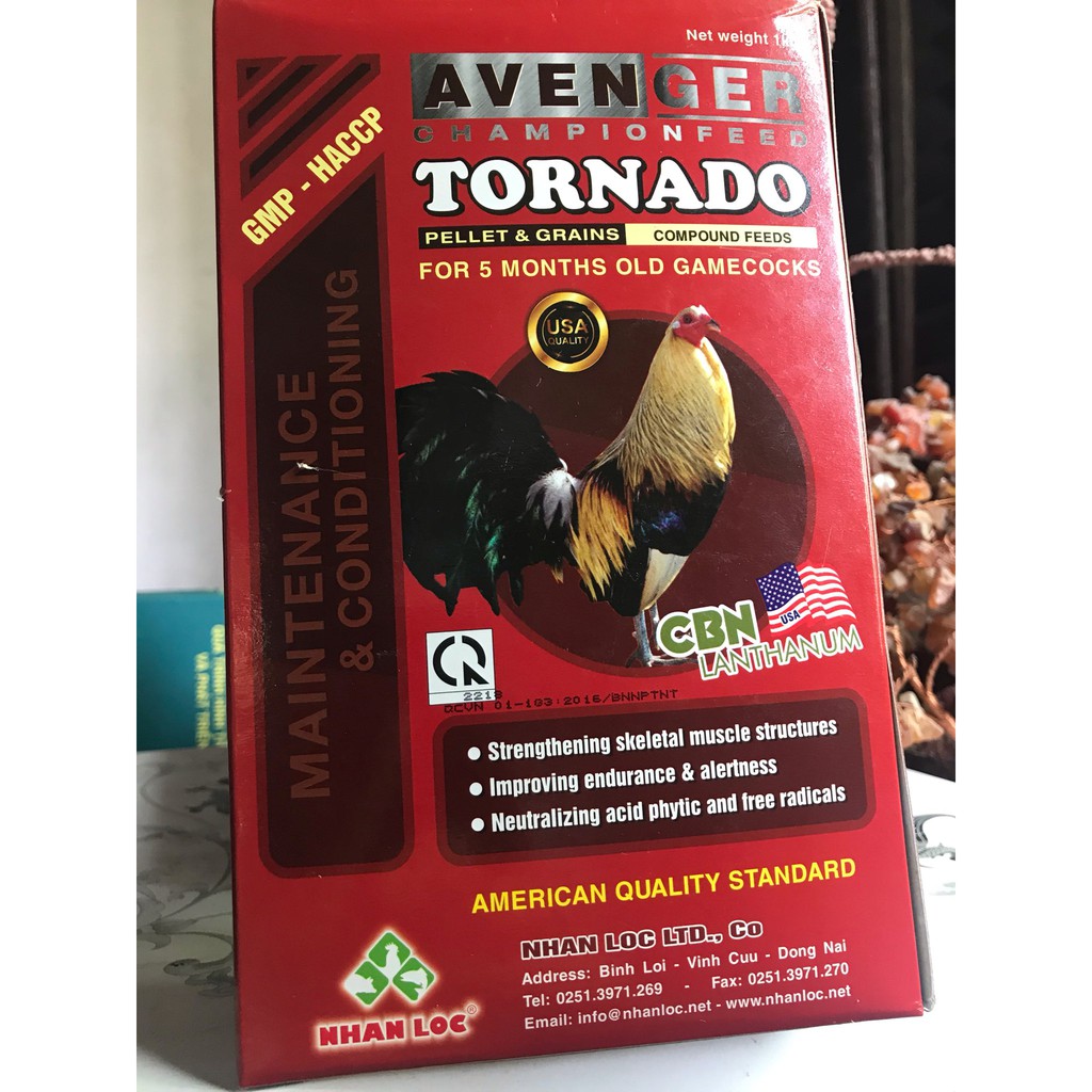 Thức ăn gà đá hỗn hợp Avenger Tornado [Cơn lốc phục thù] 1kg