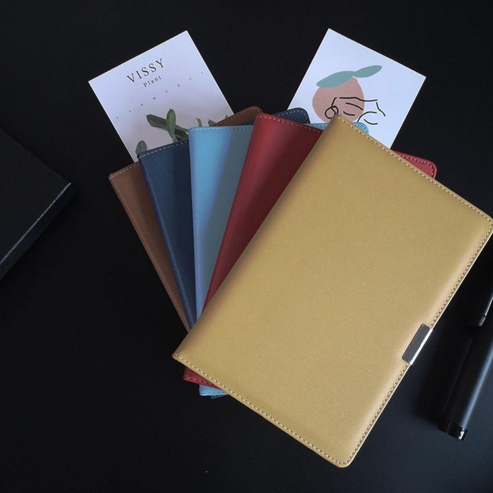 Sổ Tay Khổ A5 Có Khóa Kim Loại Chất Lượng Cao