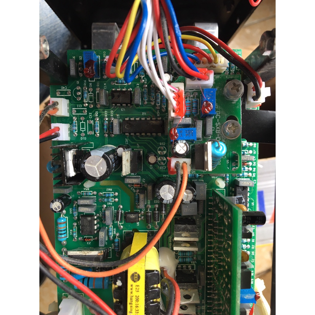 Máy hàn 300 nội địa