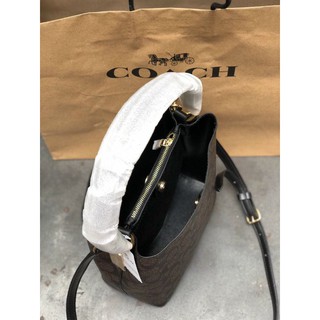 Túi Coach small Bucket